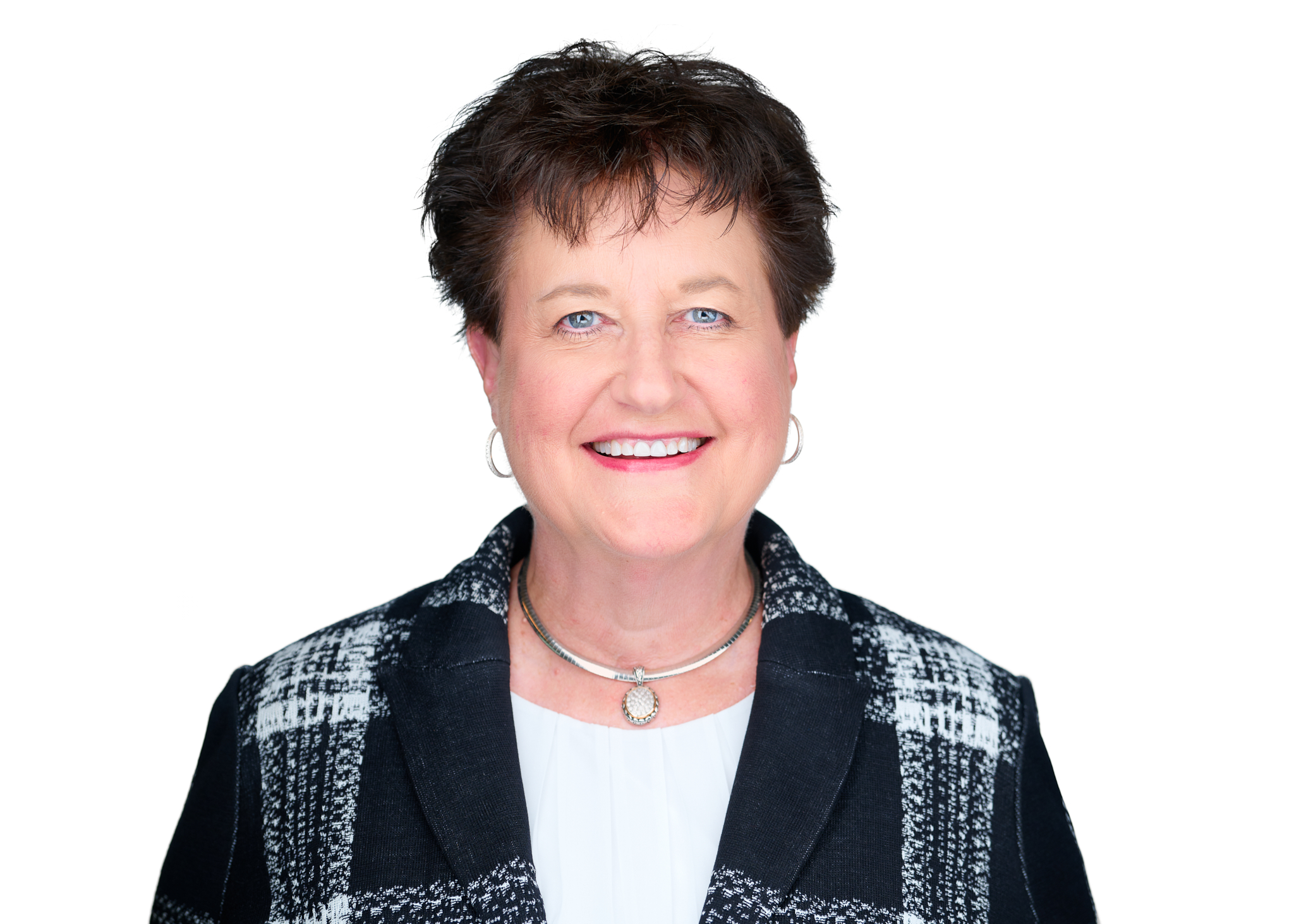 Lorna Finnegan Headshot 2023